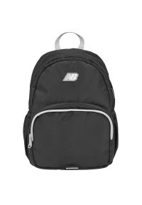 Plecak dla każdego New Balance LAB51522BK - czarny. Kolor: czarny. Materiał: poliester, materiał. Styl: sportowy, casual