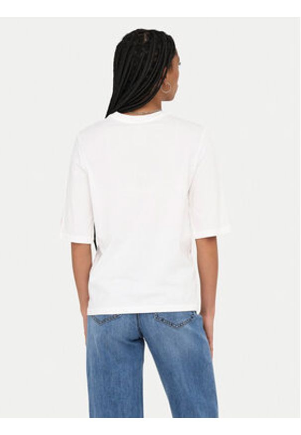 only - ONLY T-Shirt Phoebe 15351369 Biały Regular Fit. Kolor: biały. Materiał: bawełna