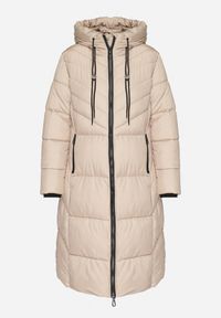 Born2be - Ciemnobeżowa Długa Kurtka Pikowana z Dwustronnym Suwakiem i Ściągaczami przy Kapturze Fezida. Okazja: na co dzień, na spotkanie biznesowe. Kolor: beżowy. Materiał: tkanina. Długość rękawa: długi rękaw. Długość: długie. Wzór: aplikacja. Styl: biznesowy, casual, elegancki #2