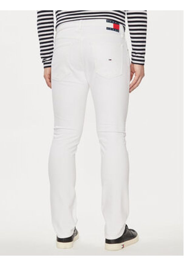 Tommy Jeans Jeansy Scanton DM0DM18746 Biały Slim Fit. Kolor: biały
