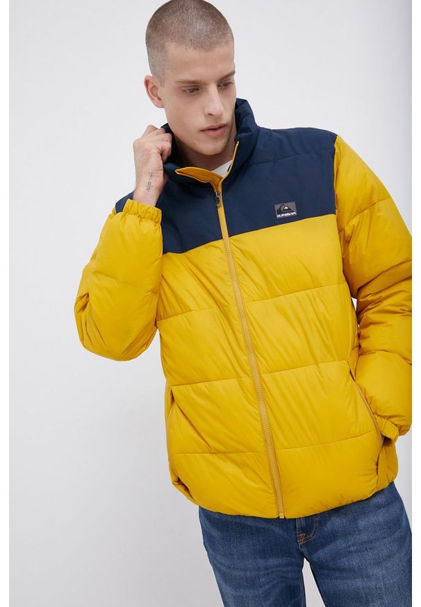 Quiksilver Kurtka męska kolor żółty zimowa. Okazja: na co dzień. Kolor: żółty. Sezon: zima. Styl: casual