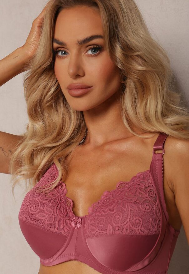 Renee - Różowy Biustonosz Typu Full Cup z Regulowanymi Ramiączkami Vikiirisa. Kolor: różowy. Materiał: jeans