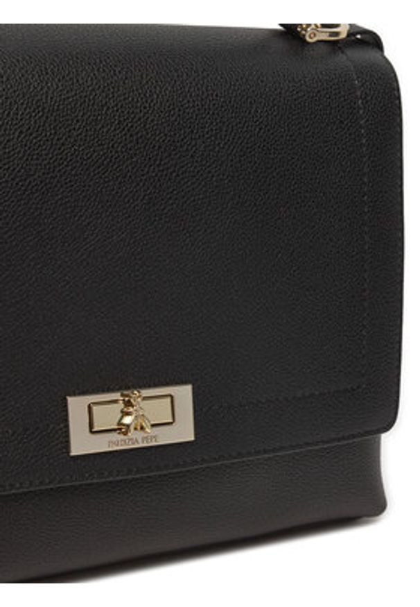 Patrizia Pepe Torebka 8B0210/L001-K103 Czarny. Kolor: czarny. Materiał: skórzane