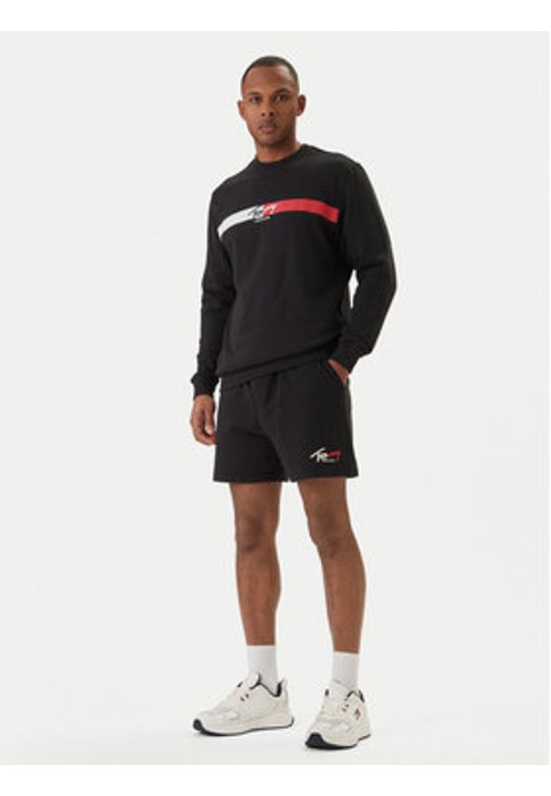 Tommy Jeans Bluza Sign Stripe DM0DM23019 Czarny Regular Fit. Kolor: czarny. Materiał: bawełna