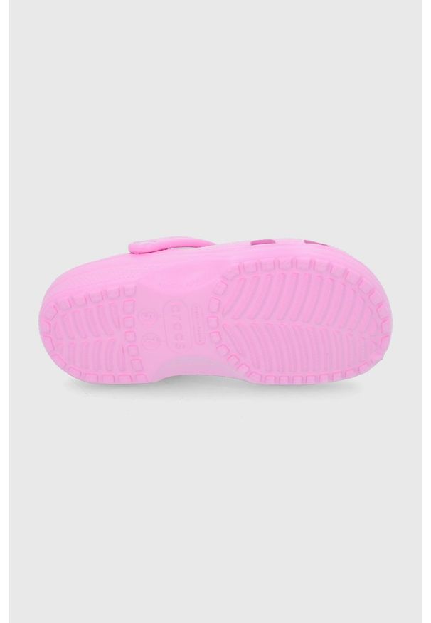 Crocs klapki kolor różowy. Kolor: niebieski. Materiał: guma, materiał. Wzór: gładki