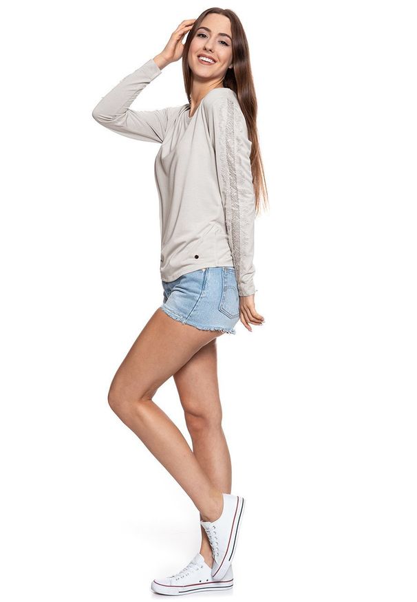 Mustang - DAMSKI LONGSLEEVE MUSTANG Anna C Lace 1009035 4025. Długość rękawa: długi rękaw. Długość: długie