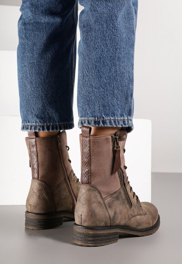 Born2be - Brązowe Botki Workery ze Sznurowaniem i Zapięciem na Suwak Vemida. Okazja: na co dzień. Zapięcie: sznurówki. Kolor: brązowy. Materiał: jeans. Obcas: na obcasie. Styl: casual, elegancki, klasyczny. Wysokość obcasa: niski