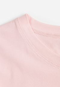 Renee - Różowy Casualowy Bawełniany T-shirt Rivali. Okazja: na co dzień. Kolor: różowy. Materiał: bawełna. Styl: casual #3