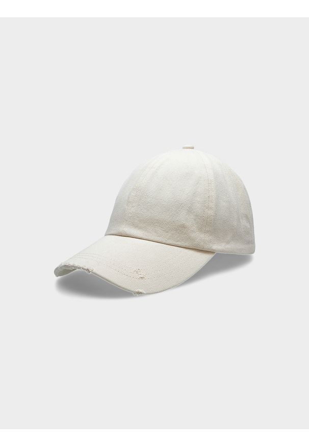 outhorn - Czapka z daszkiem strapback Outhorn - złamana biel. Kolor: biały. Materiał: tkanina, bawełna. Styl: sportowy, klasyczny