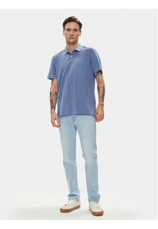 Lee Polo 112349954 Niebieski Regular Fit. Typ kołnierza: polo. Kolor: niebieski. Materiał: bawełna