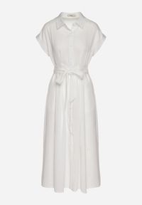 Born2be - Biała Koszulowa Sukienka Zapinana na Guziki z Materiałowym Paskiem Moaxel. Kolor: biały. Materiał: materiał. Długość rękawa: krótki rękaw. Typ sukienki: koszulowe. Styl: elegancki #5