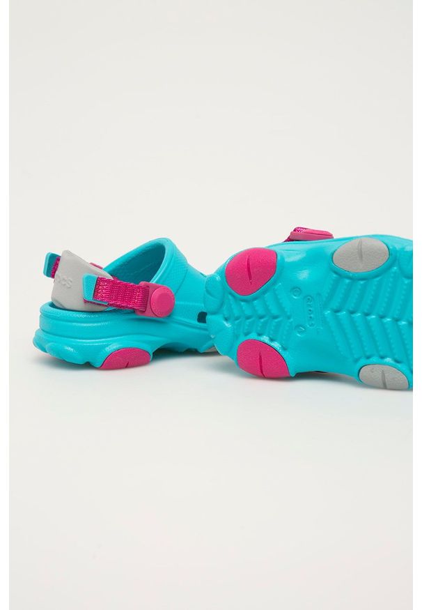 Crocs Klapki dziecięce. Nosek buta: okrągły. Kolor: turkusowy. Materiał: materiał. Wzór: gładki