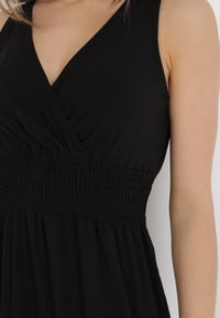 Born2be - Czarna Sukienka Rhenemisa. Kolor: czarny. Materiał: koronka. Długość rękawa: na ramiączkach. Typ sukienki: kopertowe. Długość: maxi #4