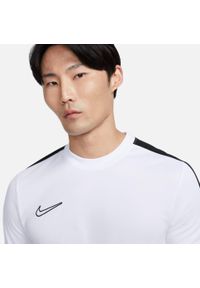 Koszulka treningowa męska Nike DF Academy 23. Kolor: biały. Materiał: poliester. Długość rękawa: krótki rękaw. Długość: krótkie