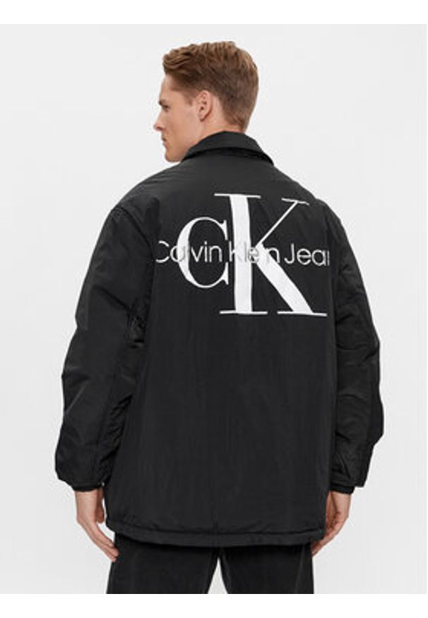 Calvin Klein Jeans Kurtka przejściowa Skater J30J325281 Czarny Relaxed Fit. Kolor: czarny. Materiał: syntetyk