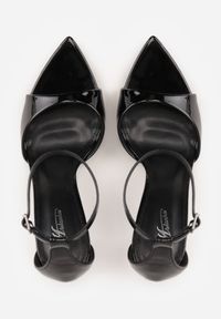 Born2be - Czarne Eleganckie Sandały Lakierowane na Szpilce ze Sprzączką i Noskiem w Szpic Liviana. Okazja: na co dzień. Zapięcie: sprzączka. Kolor: czarny. Materiał: lakier. Obcas: na szpilce. Styl: elegancki #4