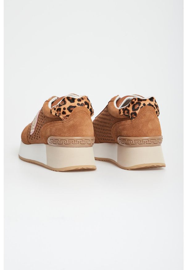 Liu Jo - Sneakersy damskie zamszowe LIU JO. Materiał: zamsz