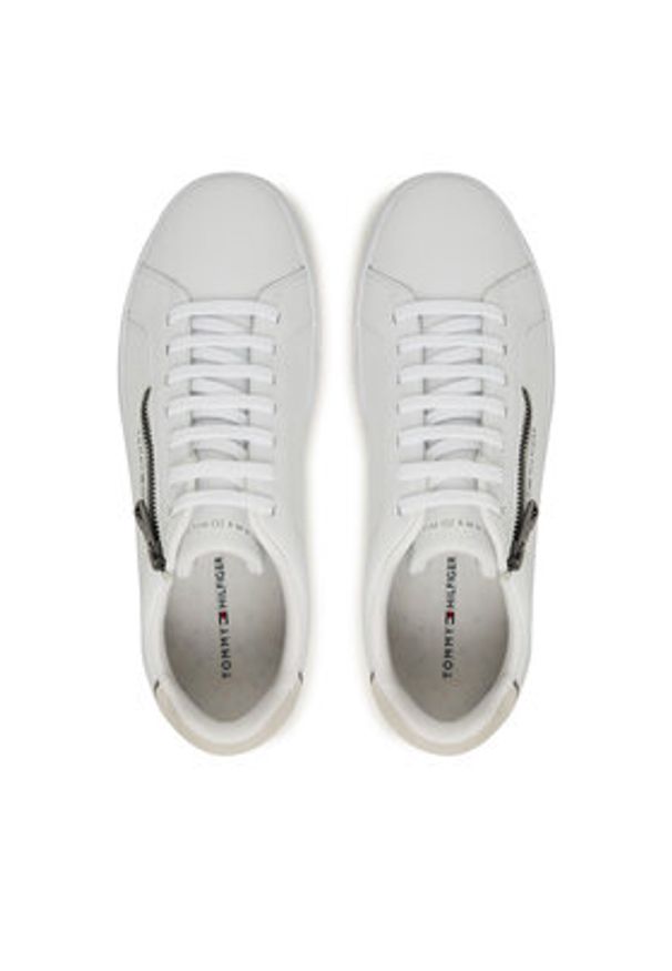 TOMMY HILFIGER - Tommy Hilfiger Sneakersy Th Court Zip FM0FM05730 Biały. Kolor: biały. Materiał: skóra