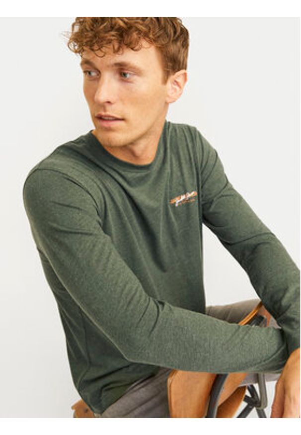 Jack & Jones - Jack&Jones Longsleeve Alvis 12259735 Zielony Standard Fit. Kolor: zielony. Materiał: bawełna. Długość rękawa: długi rękaw
