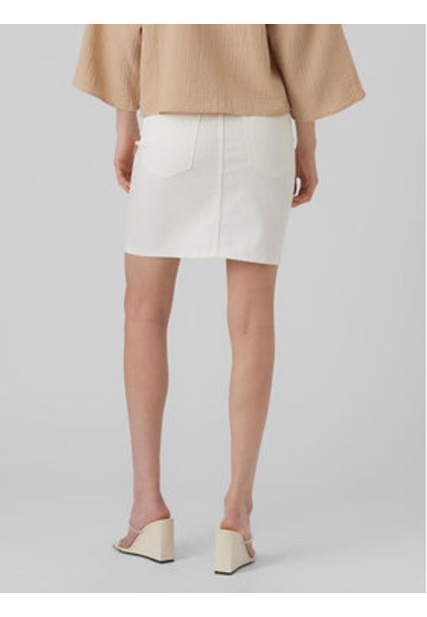 Vero Moda Spódnica jeansowa Luna 10279491 Biały Regular Fit. Kolor: biały. Materiał: bawełna, jeans