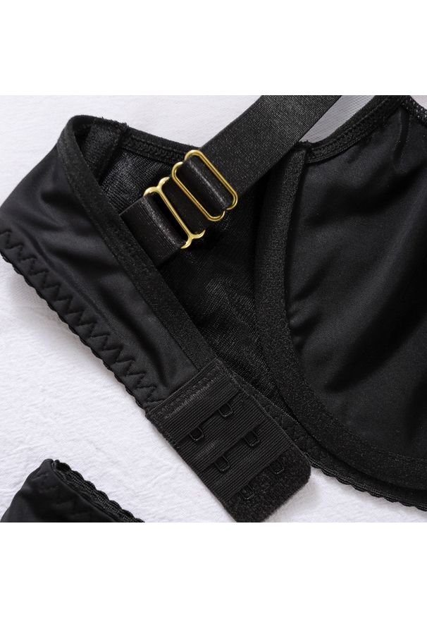 Intica - Komplet bielizny z rękawiczkami elegancki z regulowanymi ramiączkami Czeslawa. Kolor: czarny. Materiał: materiał