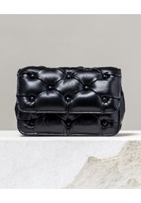 BENEDETTA BRUZZICHES - Czarna torebka Carmen Small. Kolor: czarny. Materiał: pikowane. Rodzaj torebki: na ramię #14