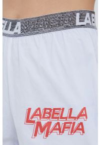 LABELLAMAFIA - LaBellaMafia szorty treningowe Sweat damskie kolor biały z nadrukiem high waist. Stan: podwyższony. Kolor: biały. Materiał: materiał. Wzór: nadruk #4