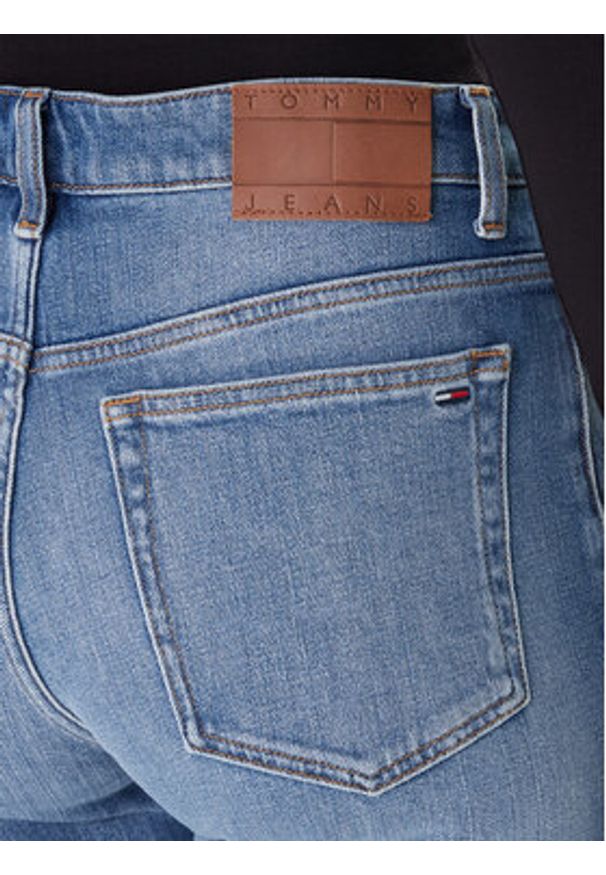 Tommy Jeans Jeansy Kira DW0DW21797 Niebieski Straight Fit. Kolor: niebieski