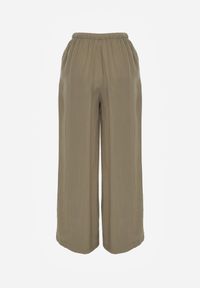 Born2be - Zielone Wiskozowe Spodnie z Szeroką Nogawką i Wiązaniem w Talii Terisanna. Okazja: na co dzień. Kolor: zielony. Materiał: wiskoza. Styl: casual, elegancki, klasyczny #4