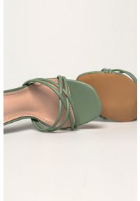 ANSWEAR - Answear - Sandały Ideal Shoes. Zapięcie: klamry. Kolor: miętowy. Materiał: syntetyk, materiał, skóra ekologiczna. Wzór: gładki. Obcas: na obcasie. Wysokość obcasa: średni #4