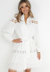 Born2be - Biała Sukienka Koszulowa Semiphae. Kolor: biały. Materiał: tkanina. Sezon: jesień, lato, wiosna. Typ sukienki: koszulowe