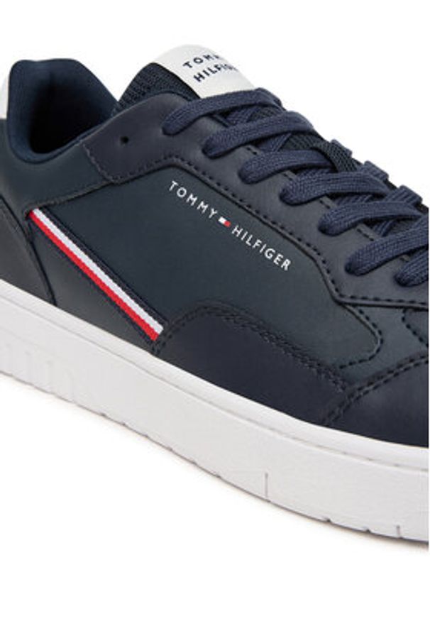 TOMMY HILFIGER - Tommy Hilfiger Sneakersy Th Basket Core Stripes FM0FM05631 Granatowy. Kolor: niebieski. Materiał: skóra