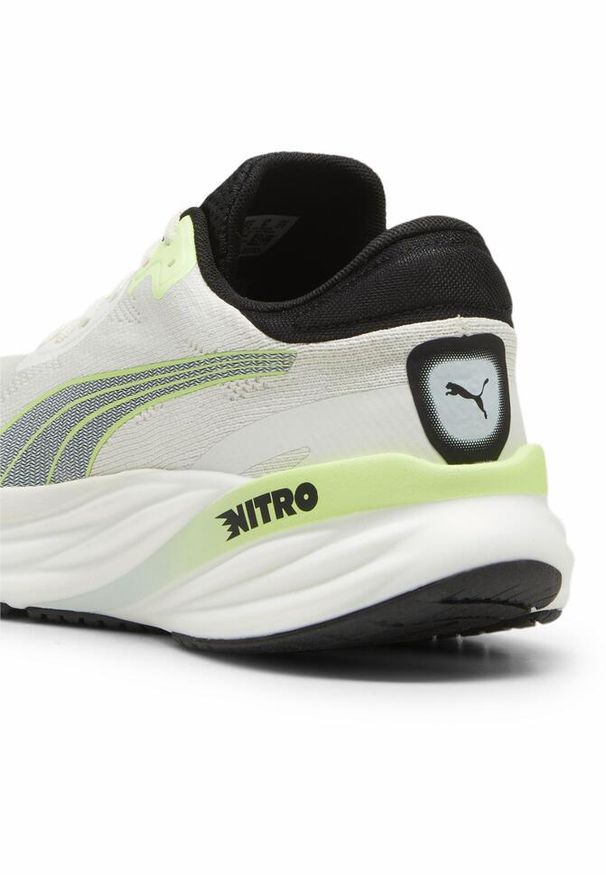 Puma - Męskie buty do biegania Magnify NITRO™ 2 PUMA. Zapięcie: sznurówki. Kolor: wielokolorowy, żółty, szary. Materiał: syntetyk, tkanina, materiał. Szerokość cholewki: normalna