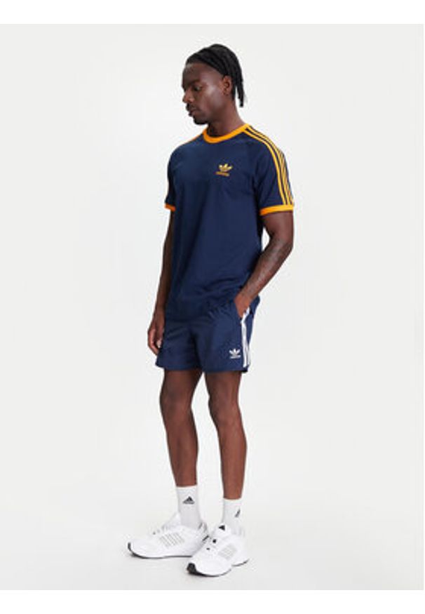Adidas - adidas Szorty sportowe adicolor Classics Sprinter IB9952 Granatowy Regular Fit. Kolor: niebieski. Materiał: syntetyk. Styl: sportowy