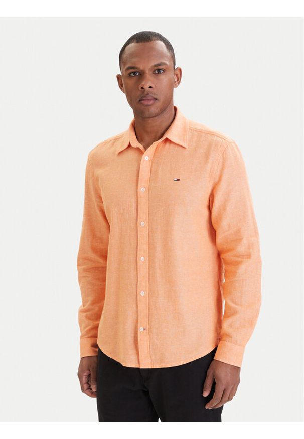 Tommy Jeans Koszula DM0DM22761 Pomarańczowy Regular Fit. Kolor: pomarańczowy. Materiał: bawełna