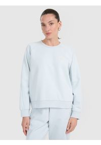 4f - 4F Bluza dresowa nierozpinana bez kaptura damska - niebieska L. Okazja: na co dzień. Typ kołnierza: bez kaptura. Kolor: niebieski. Materiał: dresówka. Styl: casual #1