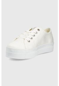 GANT - Gant tenisówki Leisha damskie kolor biały. Nosek buta: okrągły. Zapięcie: sznurówki. Kolor: biały. Materiał: włókno, guma. Obcas: na platformie