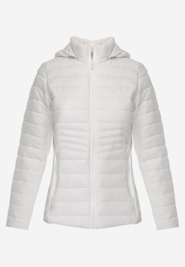 Born2be - Biała Pikowana Kurtka Przejściowa z Kapturem i Elastycznymi Panelami Feziala. Okazja: na co dzień. Typ kołnierza: kaptur. Kolor: biały. Materiał: nylon, jeans. Sezon: wiosna. Styl: sportowy, casual