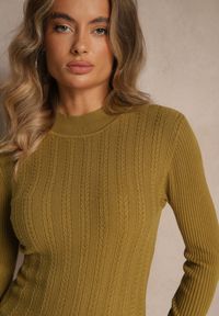 Renee - Zielony Golf z Tłoczonym Wzorem Ralinnea. Okazja: na co dzień. Typ kołnierza: golf. Kolor: zielony. Styl: casual, klasyczny #3