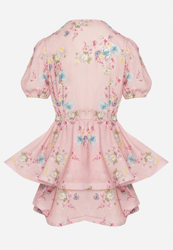 Born2be - Różowa Bawełniana Sukienka w Kwiaty o Rozkloszowanym Kroju z Falbankami Norittia. Okazja: na co dzień. Typ kołnierza: kołnierz z falbankami. Kolor: różowy. Materiał: bawełna. Długość rękawa: krótki rękaw. Wzór: kwiaty. Styl: casual, elegancki
