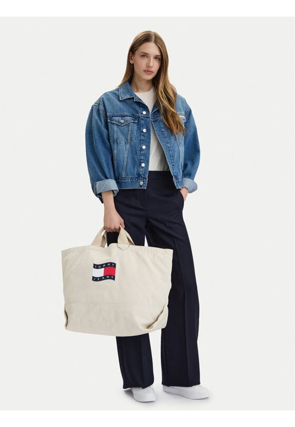 Tommy Jeans Torebka Tjw Wave Flag Med Tote AW0AW18466 Beżowy. Kolor: beżowy