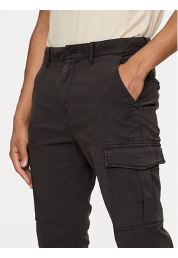 Tommy Jeans Spodnie materiałowe Austin DM0DM19489 Czarny Regular Fit. Kolor: czarny. Materiał: bawełna