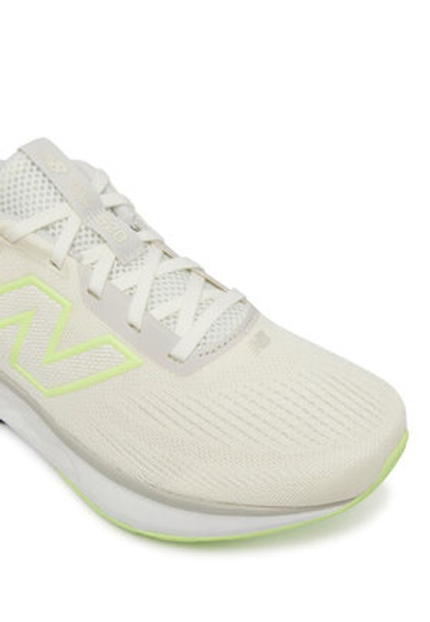 New Balance Buty do biegania Fresh Foam x 520 v9 W5201MR Écru. Kolor: kremowy. Materiał: materiał