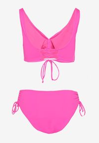 Born2be - Fuksjowe Bikini Majtki Typu Figi i Biustonosz z Ozdobnym Wiązaniem Kinnavia. Kolor: różowy