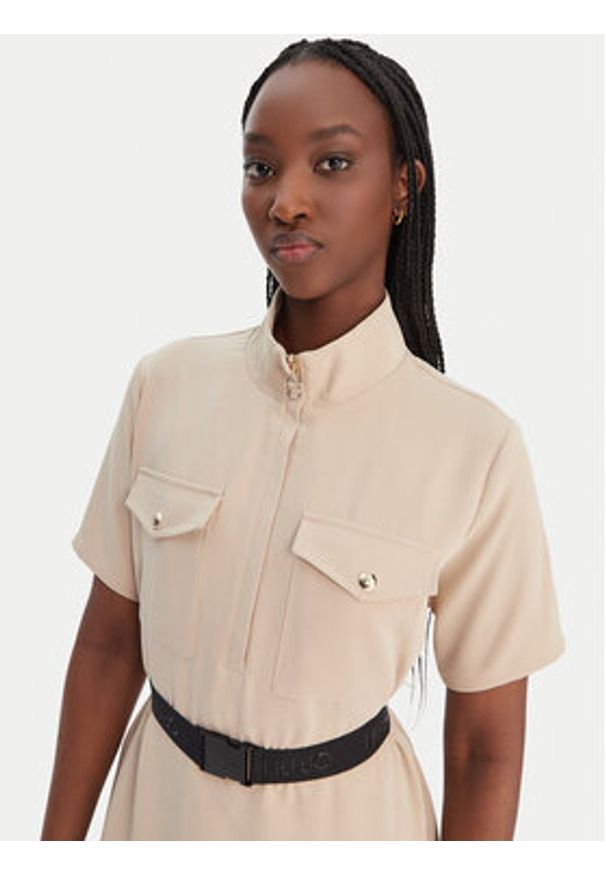 Liu Jo Sport Sukienka codzienna TA6020 TS923 Beżowy Regular Fit. Okazja: na co dzień. Kolor: beżowy. Materiał: syntetyk. Typ sukienki: sportowe, proste. Styl: casual, sportowy