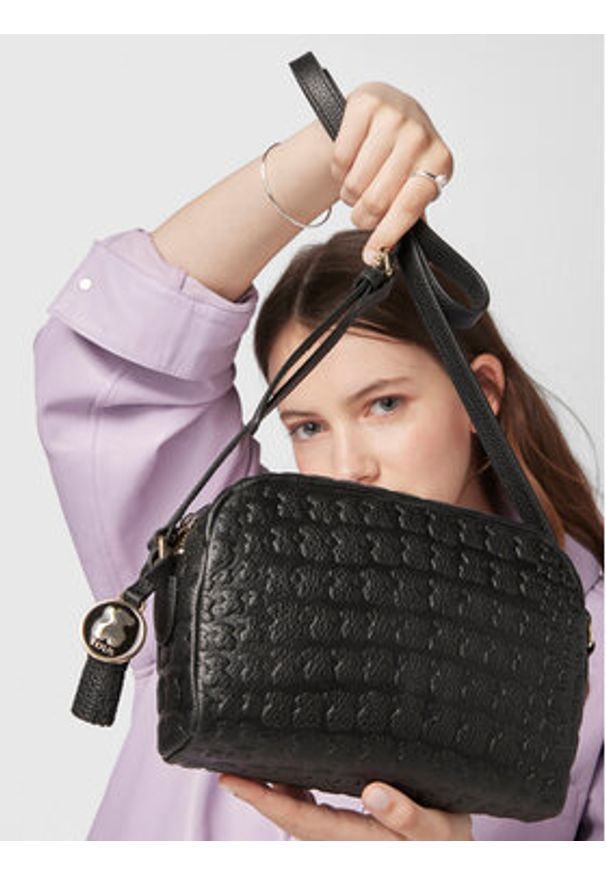 Tous - TOUS Torebka Nika Sherton 2001066751 Czarny. Kolor: czarny. Materiał: skórzane