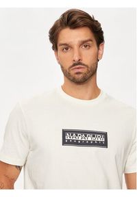 Napapijri T-Shirt S-box Logo NP0A4I3L Écru Regular Fit. Materiał: bawełna