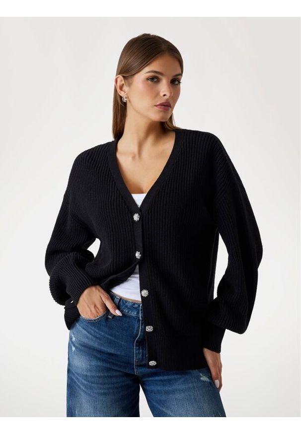 Guess Sweter 176623 Czarny Classic Fit. Kolor: czarny