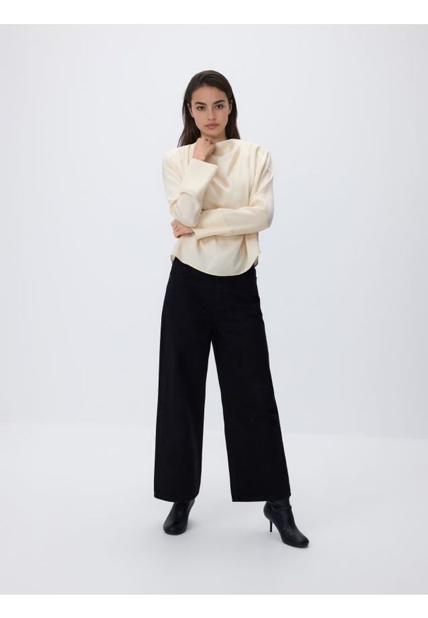 Reserved - Jeansy culotte - czarny. Kolor: czarny