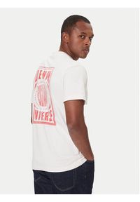 Mustang T-Shirt Akron 1016869 Écru Relaxed Fit. Materiał: bawełna #5